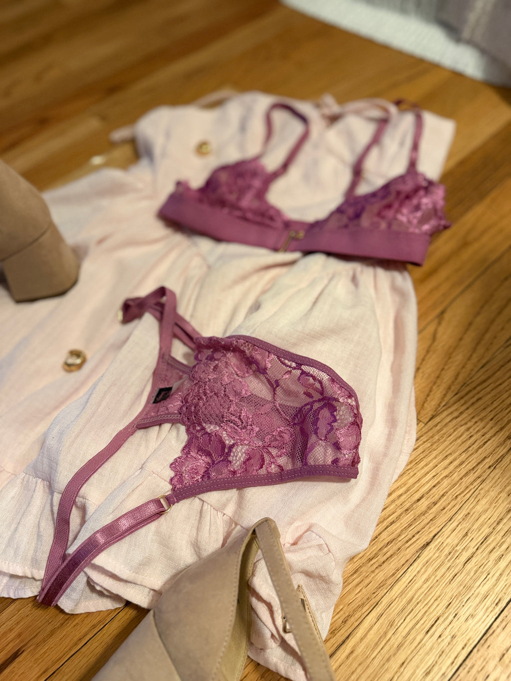 The Vixen Set – handmade lace lingerie set by Marítimas