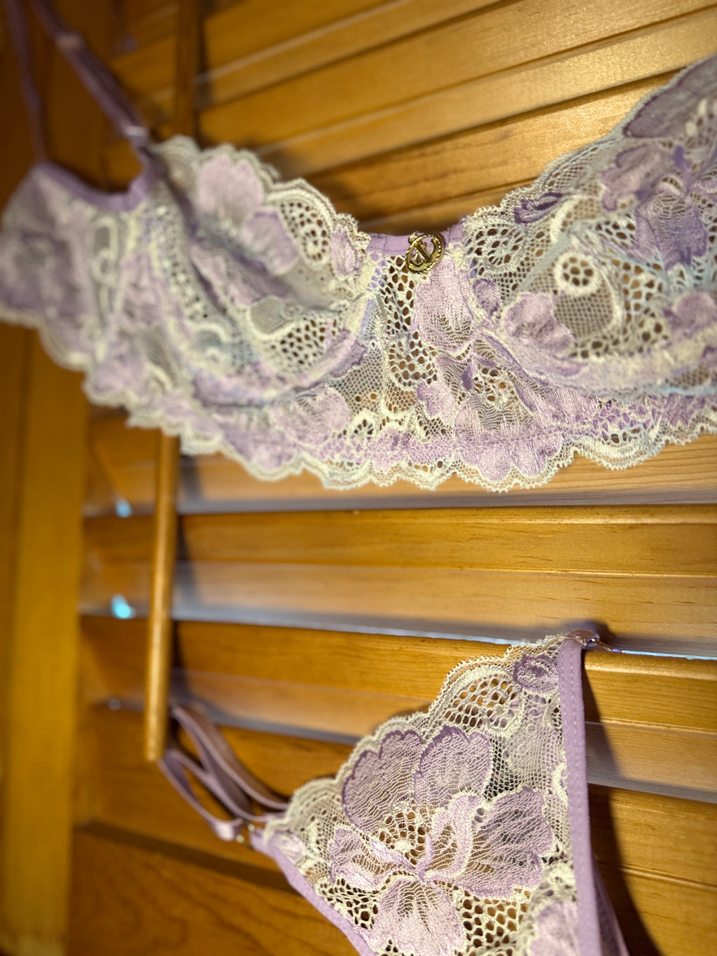 The Bloomsbury Set – lace lingerie set, product detail view
