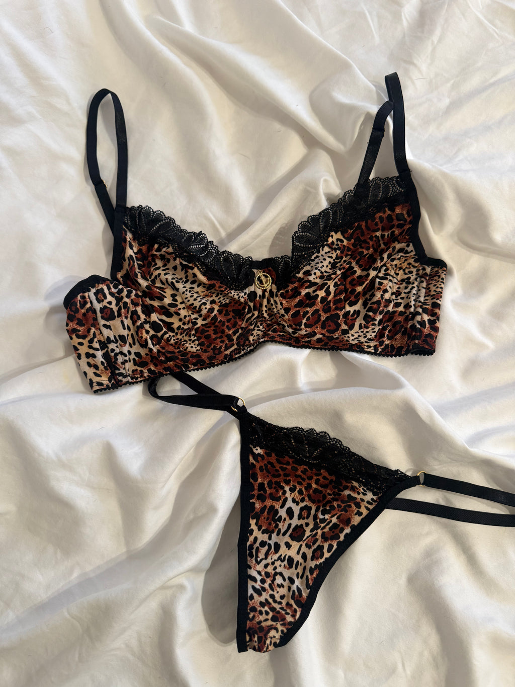 The Wild Set – handmade lace lingerie set by Marítimas